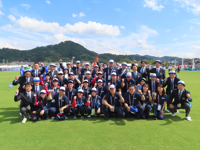 国民スポーツ大会総合開会式出席の写真
