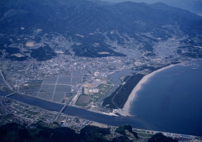 高田松原海岸の航空写真