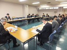 写真：会議の様子