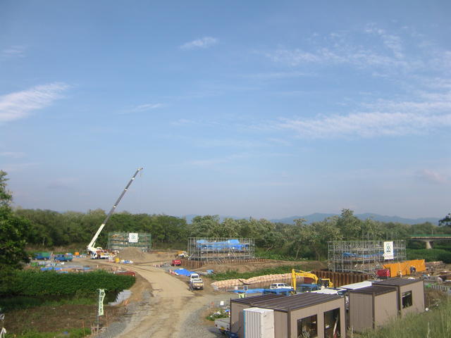 （仮称）新小谷木橋の工事状況写真