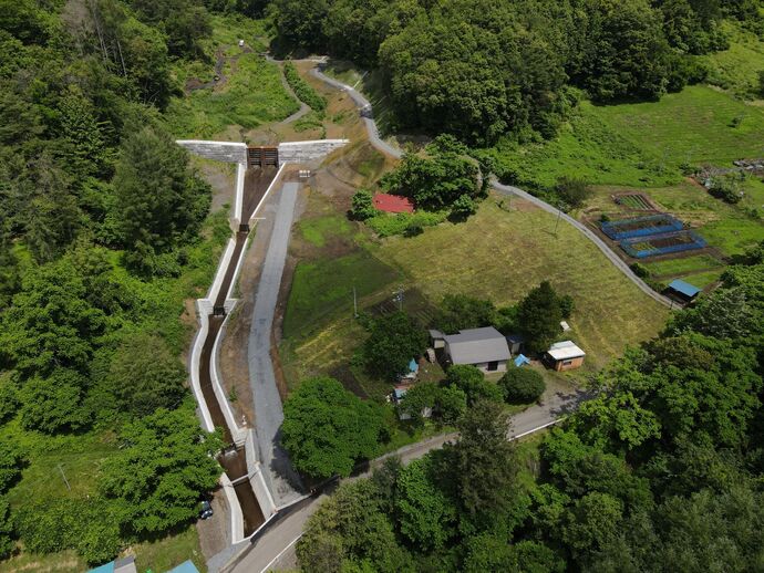 沢川目の沢(2)砂防堰堤