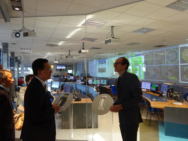 欧州原子核研究機構（CERN）訪問の写真（3）