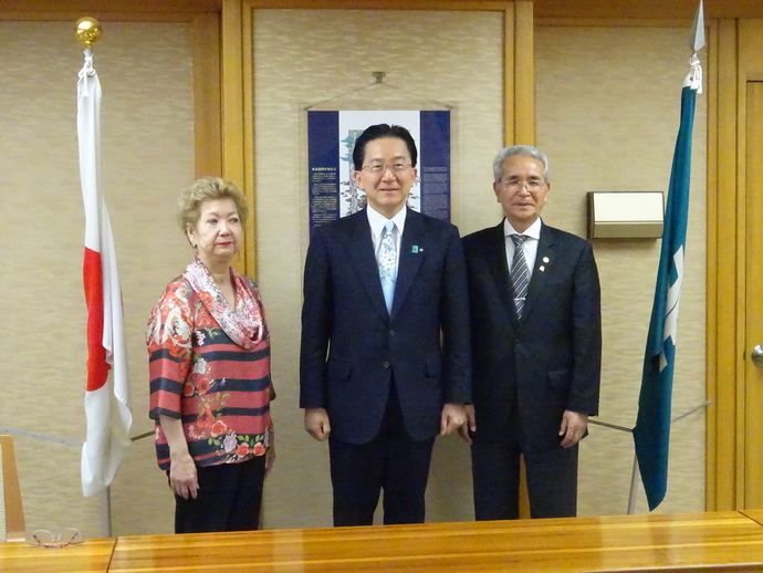 ブラジル岩手県人会 菊地名誉会長夫妻表敬