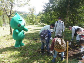 豊沢川の森・市民植樹祭の写真