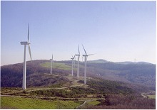 葛巻町上外川・岩泉町早坂高原から見る風車群と周辺の景観