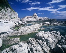 釜石市御箱崎から見る千畳敷の景観