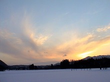 西和賀町沢内字長瀬野の中から見る夕焼けの景観