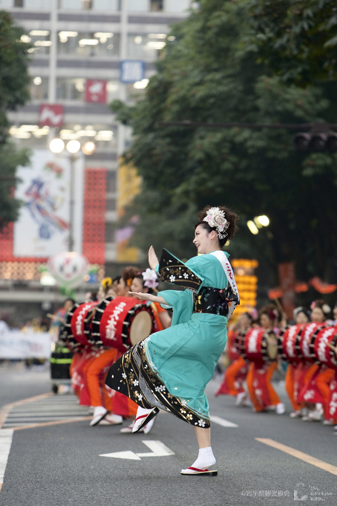 盛岡さんさ踊り