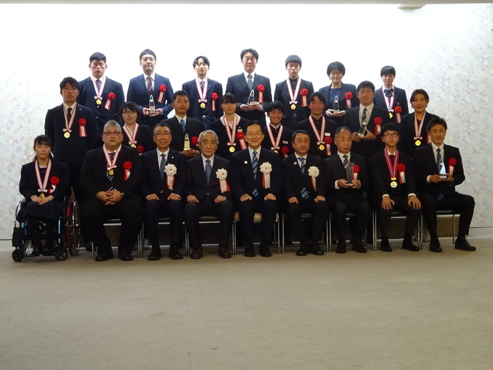 岩手県体育協会表彰式写真