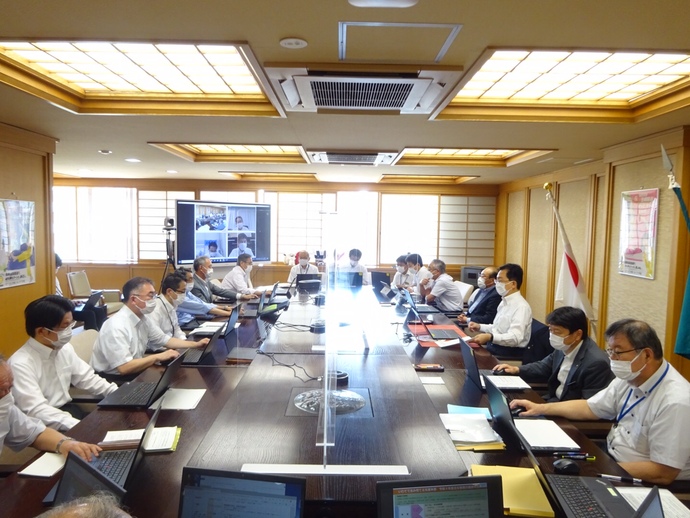 写真：会議の様子2