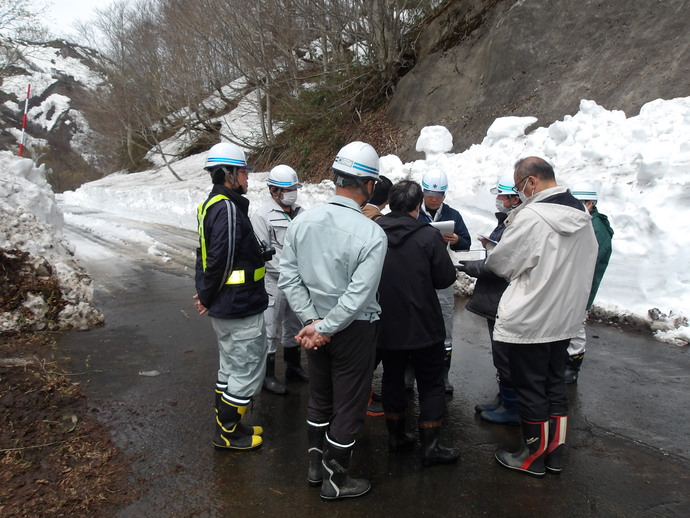 進捗状況、除雪作業の説明