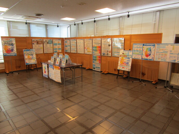【令和7年5月1日掲載】岩手県庁舎1階の県民室に、岩手県県土整備部 技術系職員募集案内ブースを設置しています！