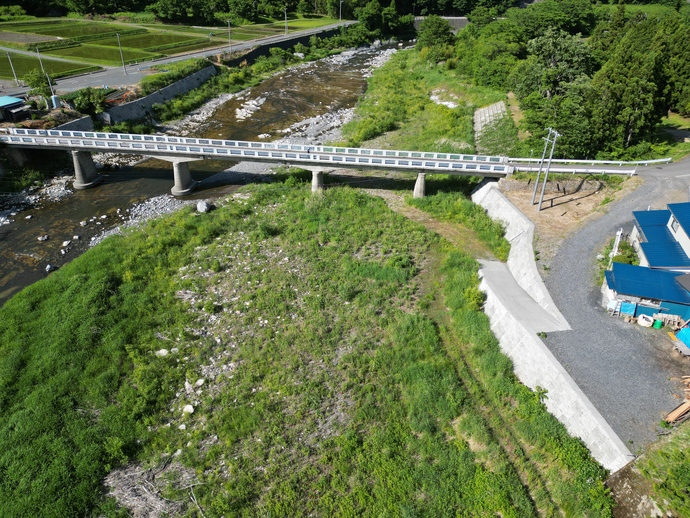 【令和7年5月22日掲載】平成28年台風第10号豪雨災害に伴う岩泉町小本川の改良復旧工事の状況を、現地の写真でお知らせします！