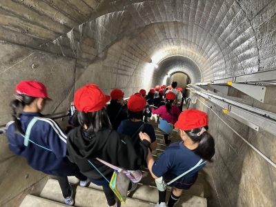 写真：綾里川ダム見学5