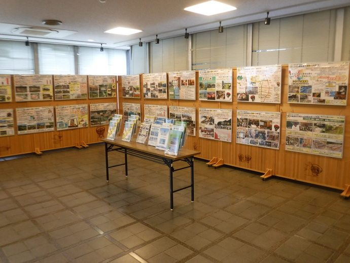 【令和7年11月25日掲載】「★スター★が育つ！土台は いわての農林水産業と社会基盤！」パネル展を開催しています！