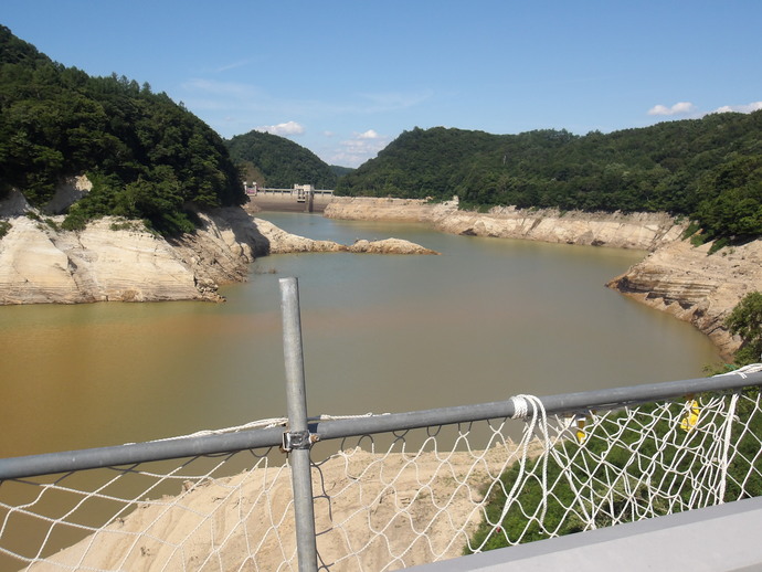 入畑ダムの様子(夏油大橋より下流方向)