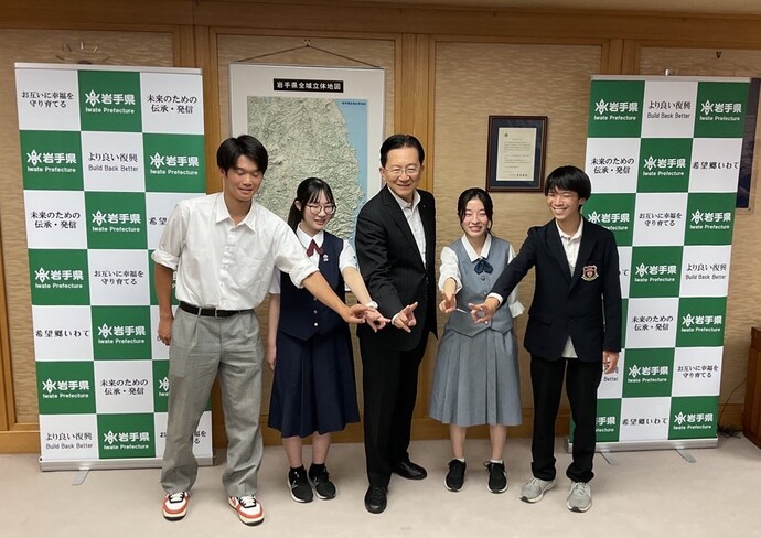 写真：懇談会の様子1