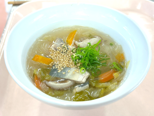 サバの中華スープ