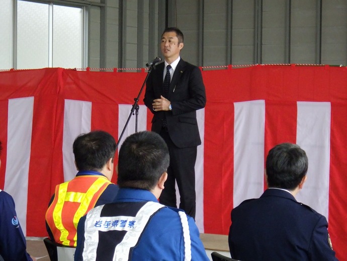 除雪出動式の挨拶の様子（1）