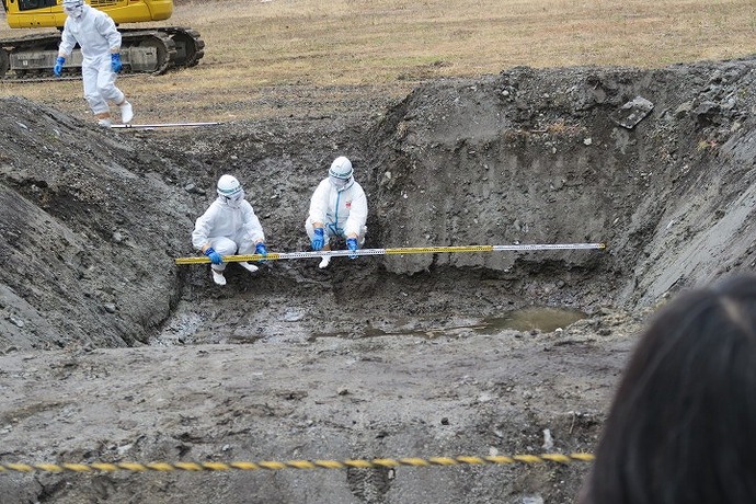 埋却溝の検測(訓練)