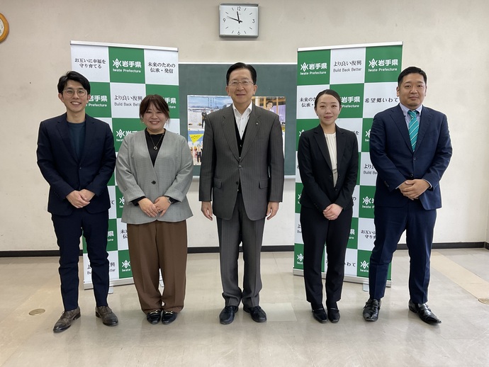 写真：懇談会の様子1