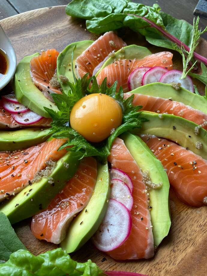 〜岩手の恵みを頂きます!韓国風サーモンユッケ〜