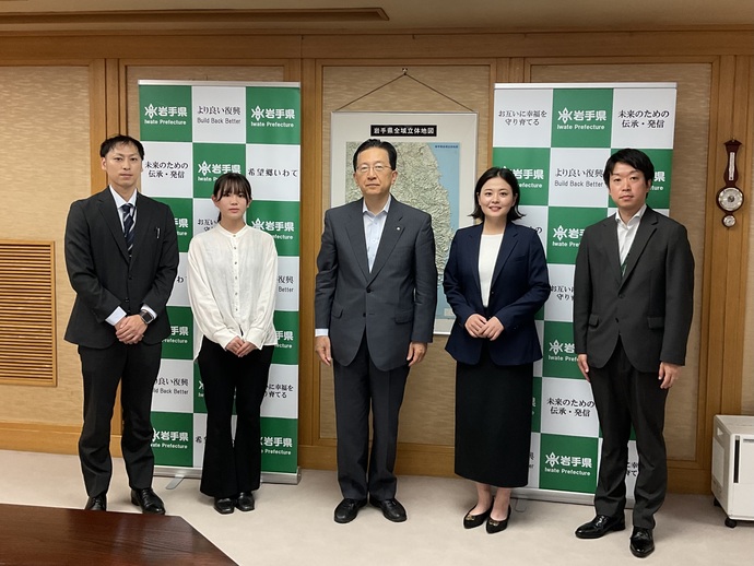 写真：懇談会の様子1