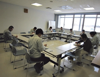 食味官能試験の様子の写真