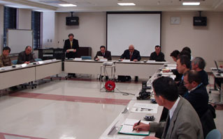 会議の様子の写真
