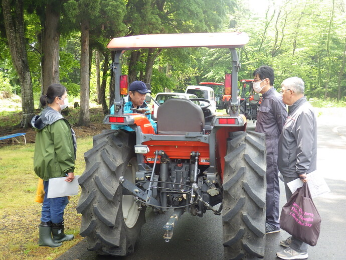 【トラクタ走行研修（大型特殊・農耕用）】