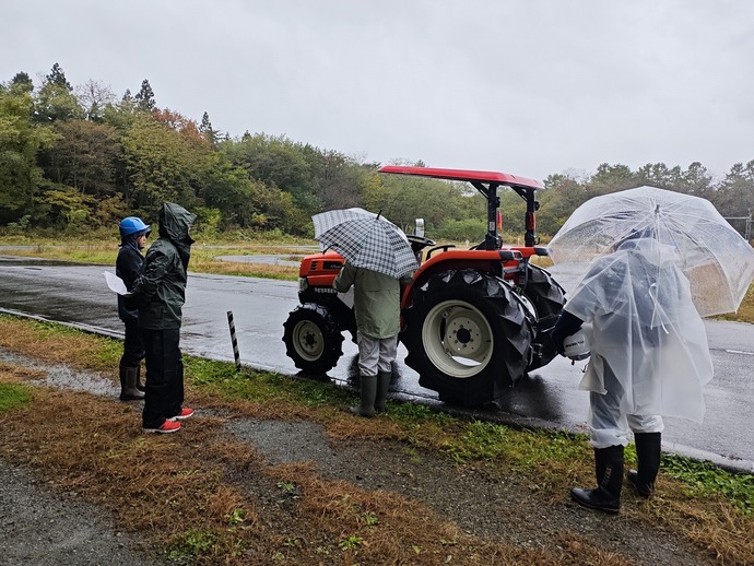 【トラクタ走行研修（大型特殊・農耕用）】