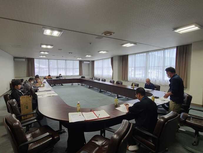 去年の内容からステップアップして、殺菌剤の効果的な散布タイミング等について確認を行いました。