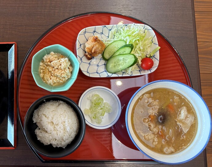 南部福来豚根菜汁定食