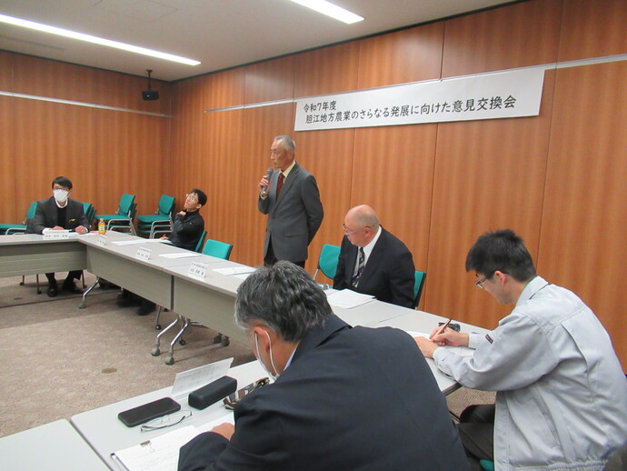 積極的な意見交換が行われている様子