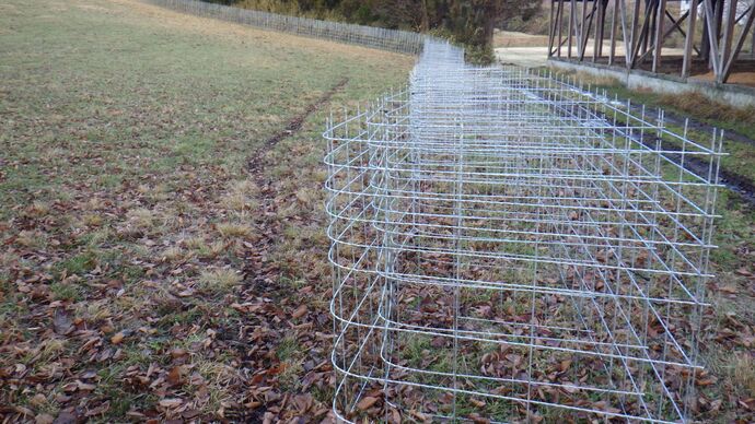 設置したスクリューガードフェンス立体柵