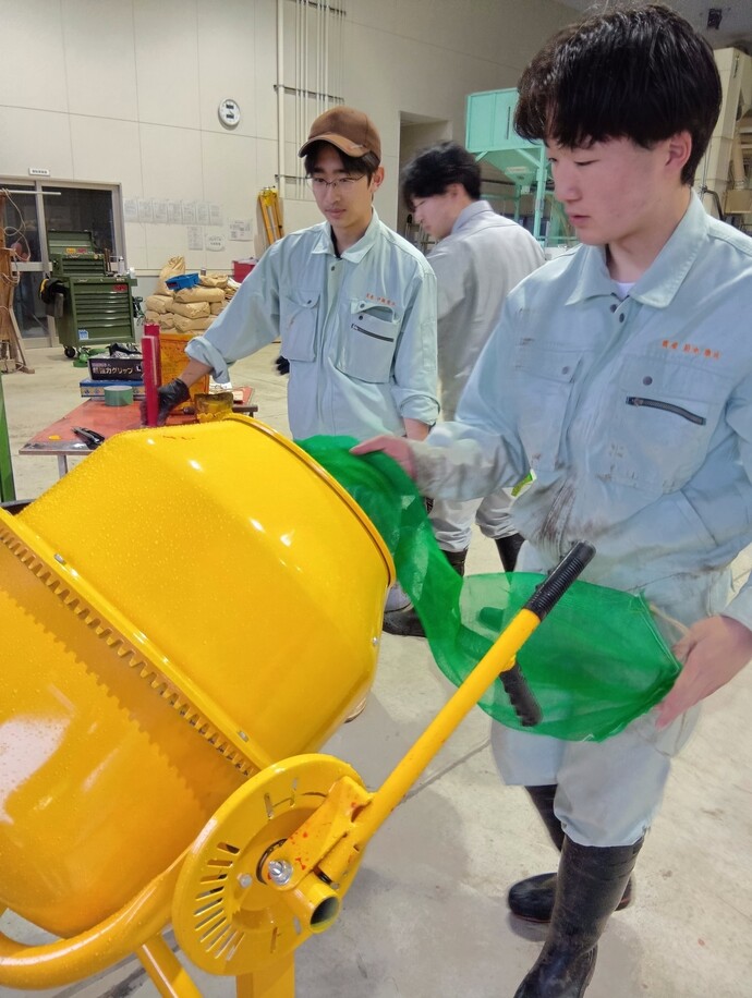種子コーティング作業