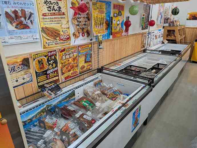 水産コーナーが充実している様子
