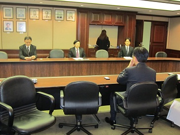 在香港日本国総領事館訪問の写真