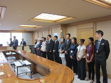 外務省「キズナ強化プロジェクト」参加者表敬の写真