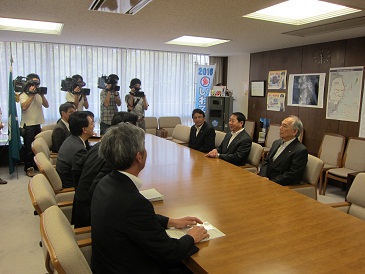 トヨタ東日本株式会社白根社長表敬の写真