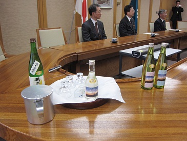 黎明平泉による清酒完成報告会の写真