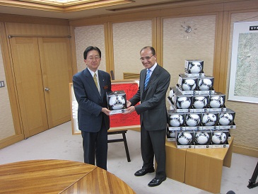 駐日バーレン王国大使表敬の写真