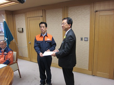 総務省川端大臣面談の写真