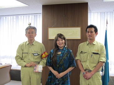 バイオリン歌手絵美夏氏面談の写真