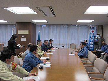 枝野内閣官房長官面談の写真