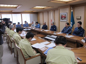 民主党復興ビジョン検討チームとの協議の写真