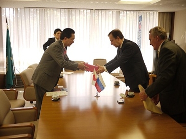 在札幌ロシア連邦総領事表敬の写真