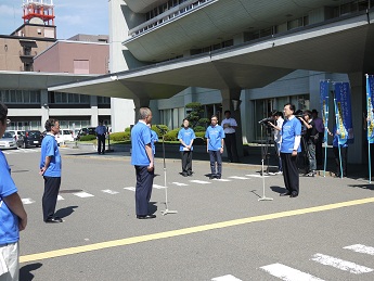 自殺防止キャンペーン隊出発式の写真