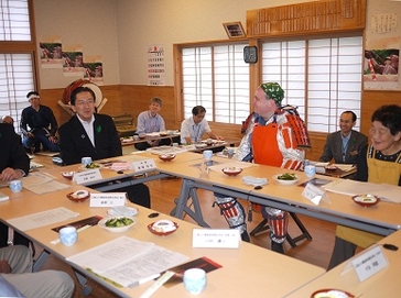 草の根地域訪問「こんにちは知事です」の写真