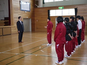 県立杜陵学園視察の写真